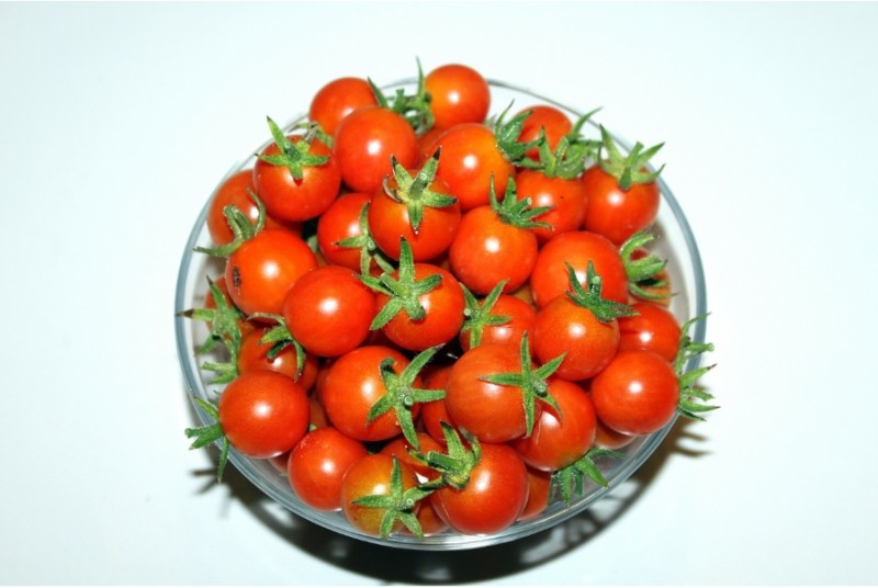 organic-tomato-800x536 A Tomato A Day Keeps Dullness Away!
